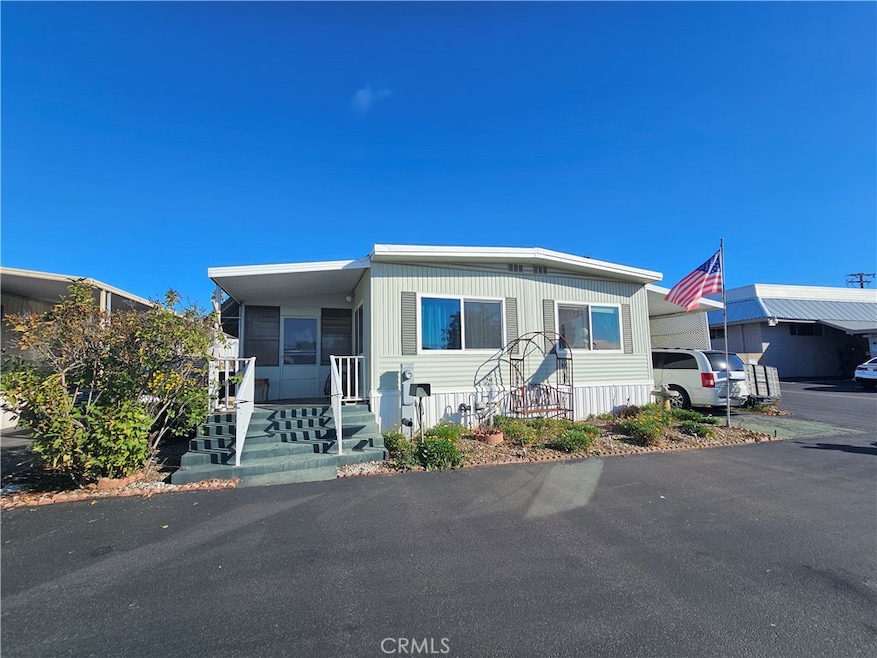 950 California St, Calimesa, CA 92320 - photo 1