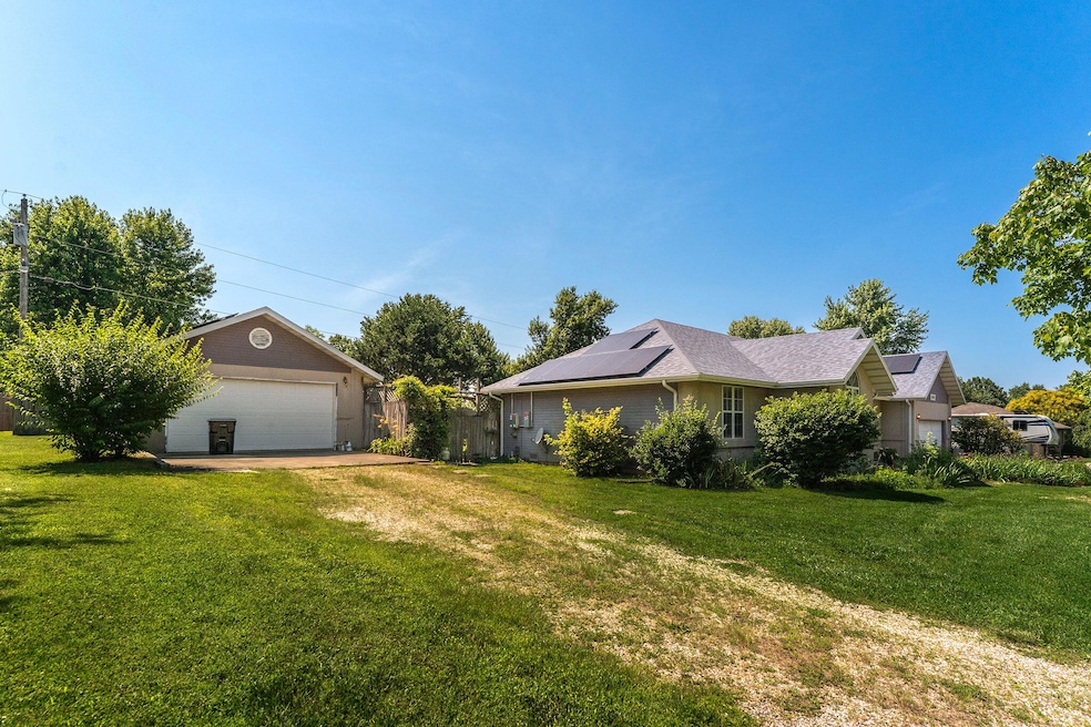 4501N16th-1