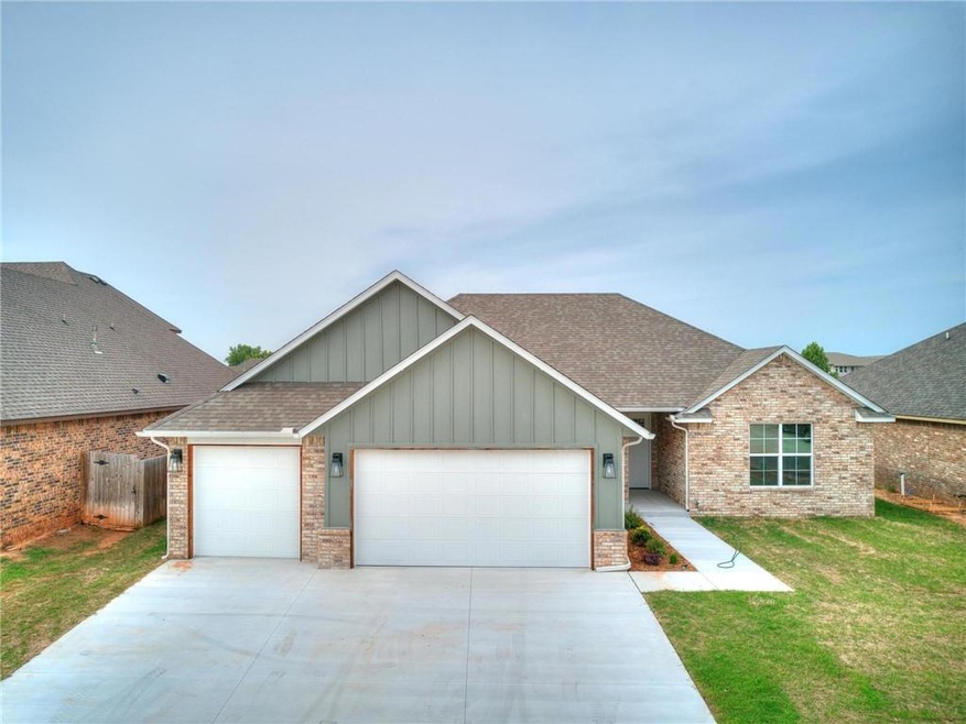 1312 Monterey Dr, Norman, OK 73072 - photo 1