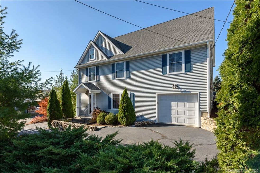 6 Columbus Place unit A, Stamford, CT 06907 - photo 1