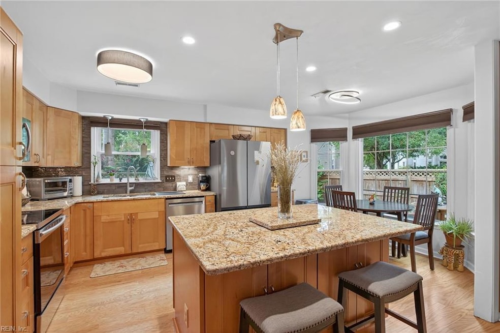 Sold $455,000 • Co-Listing Agent