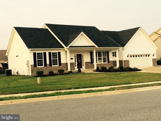 105 Chardonnay Dr, Stephens City, VA 22655 - photo 1