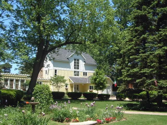 15780 Lakeshore Rd, Union Pier, MI 49129 - photo 1