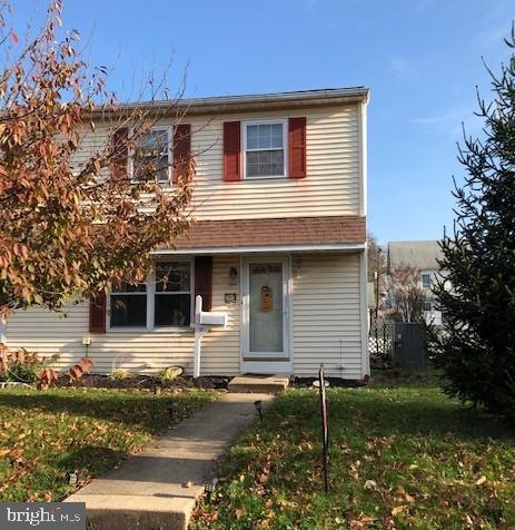 407 Acorn St, Lansdale, PA 19446 - photo 1