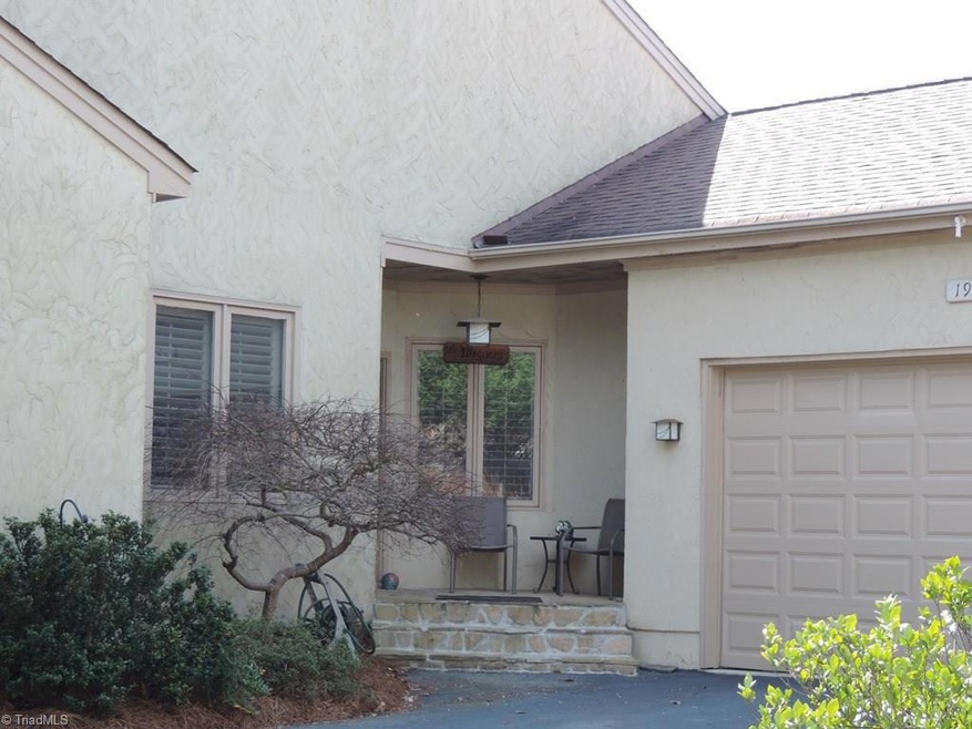cute entryway with room sit and watch the birds