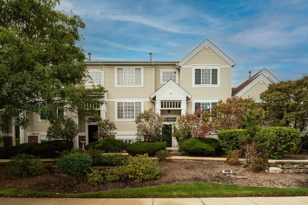 9339 Harrison St unit 471493, Des Plaines, IL 60016 - photo 1