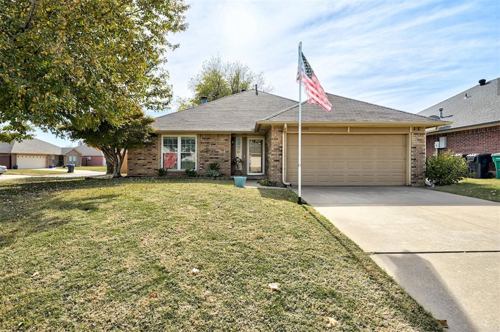 11600 SW 3rd St, Yukon, OK 73099 - photo 1
