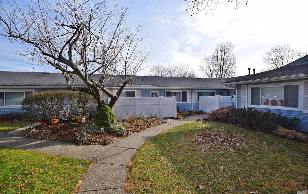 53 Storm Dr, Holtsville, NY 11742 - photo 1