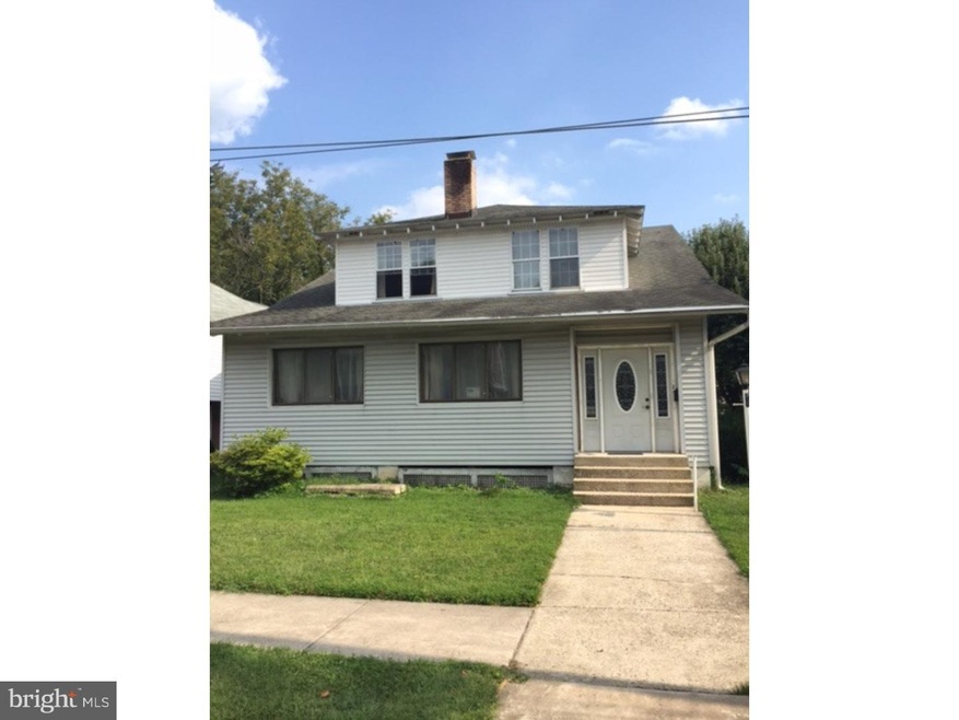332 E Walnut St, Reading, PA 19607 - photo 1