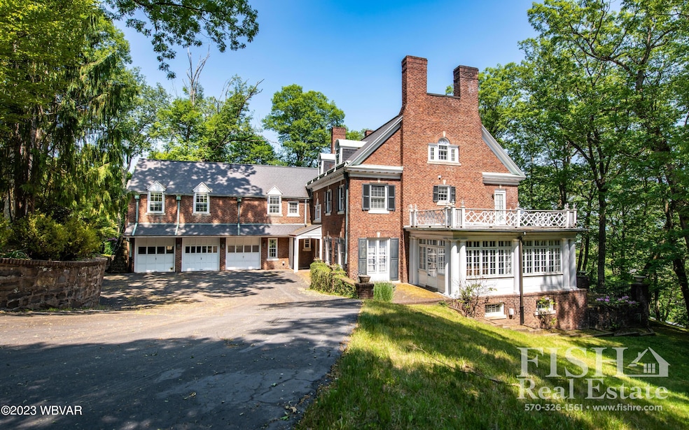 1608 James Road