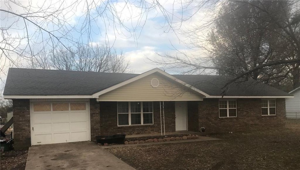 2028 S Cline Ave, Fayetteville, AR 72701 - photo 1