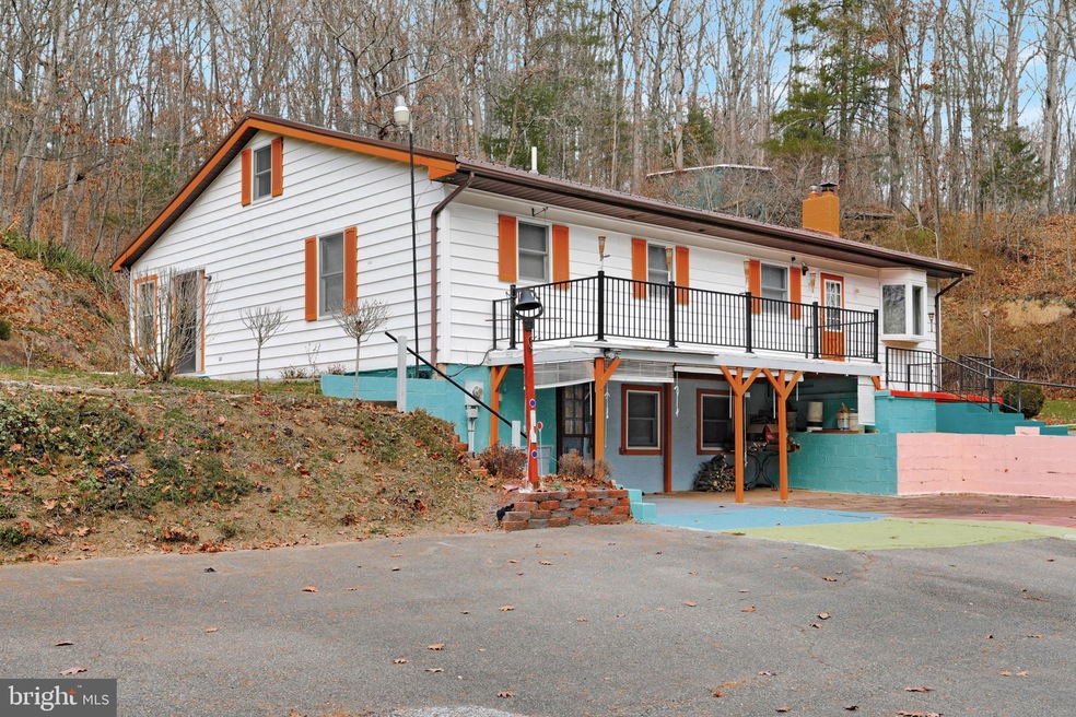 14014 Hollow Rd, Hancock, MD 21750 - photo 1