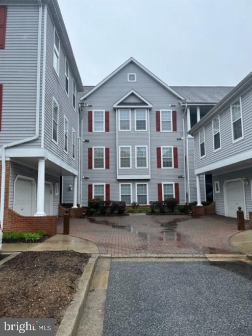 5002 Willow Branch Way unit 305, Owings Mills, MD 21117 - photo 1