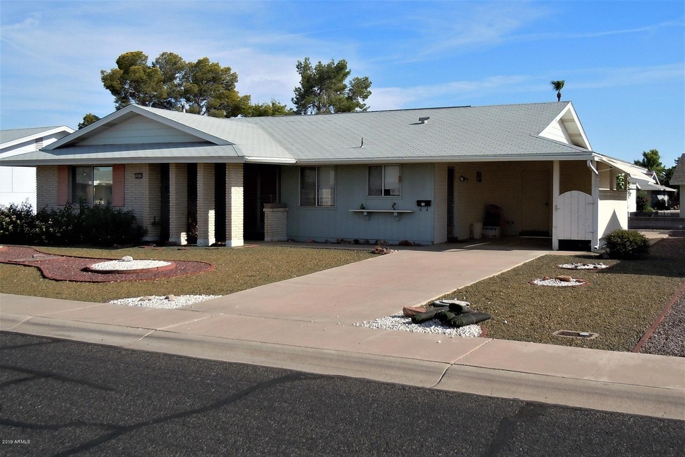 10021 W Andover Ave, Sun City, AZ 85351 - photo 1