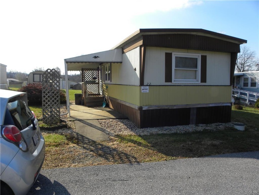 4629 Indian Creek Rd unit 22, Macungie, PA 18062 - photo 1