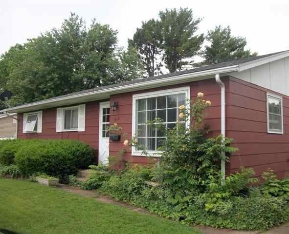 1812 18th St, Bettendorf, IA 52722 - photo 1