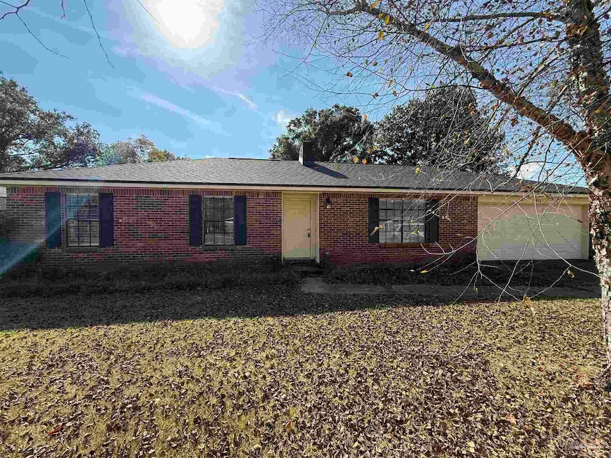 6931 Falcon Dr, Pensacola, FL 32526 - photo 1