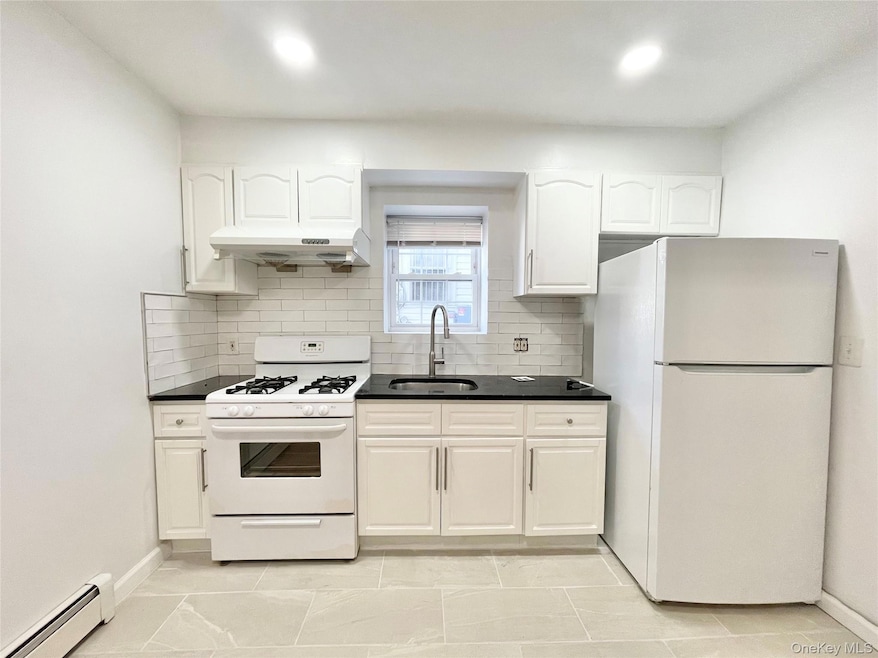 41-59 70th St unit 1A, Flushing, NY 11377 - photo 1