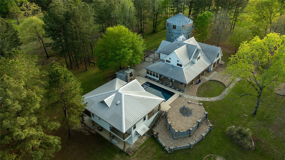 For Sale $3,200,000