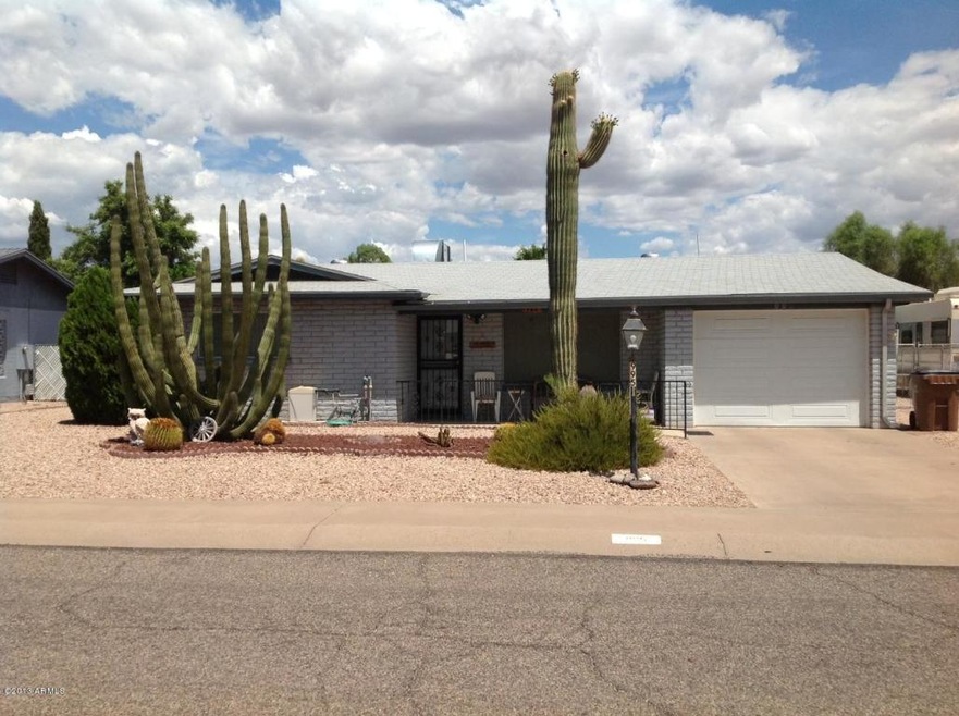 Front - has GARAGE