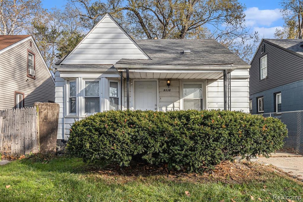 For Rent $1,300/month