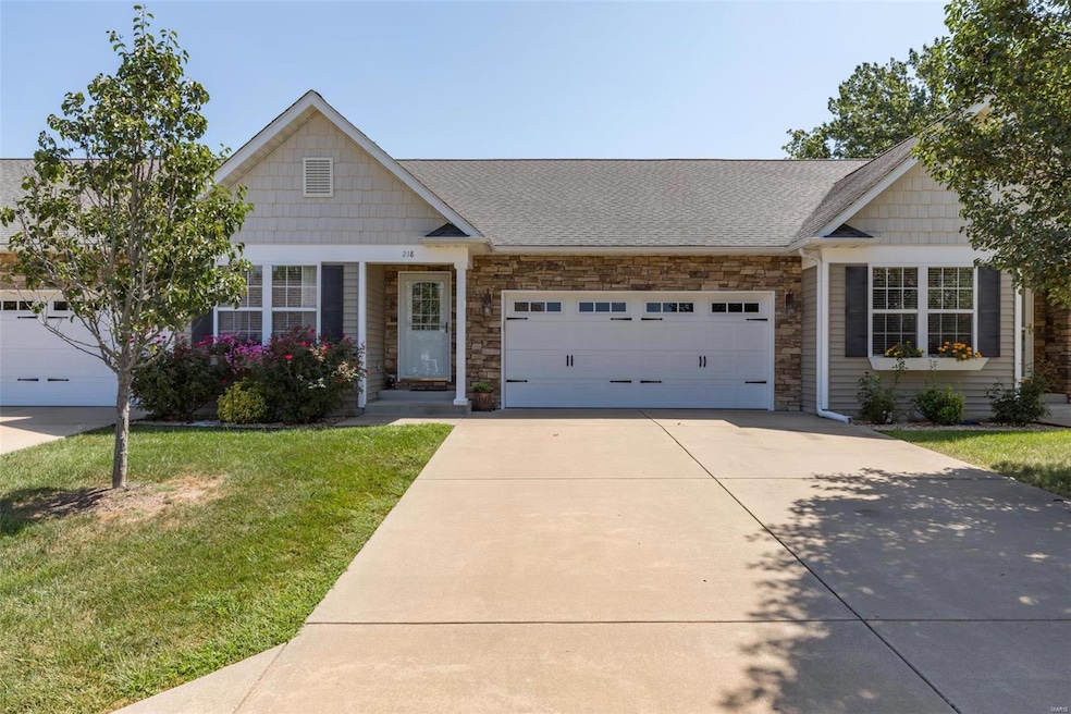 218 Cherry Creek Ln, Farmington, MO 63640 - photo 1