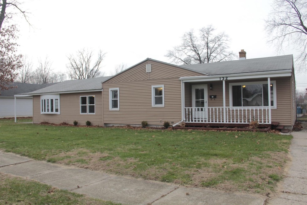 132 N Wright St, Griffith, IN 46319 - photo 1