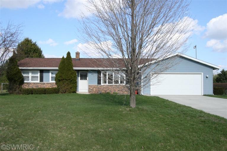 8815 Angling Rd, Portage, MI 49024 - photo 1