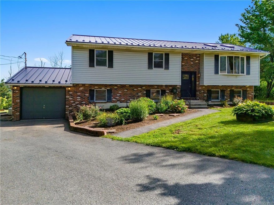 520 Vista Ln, Sciota, PA 18354 - photo 1