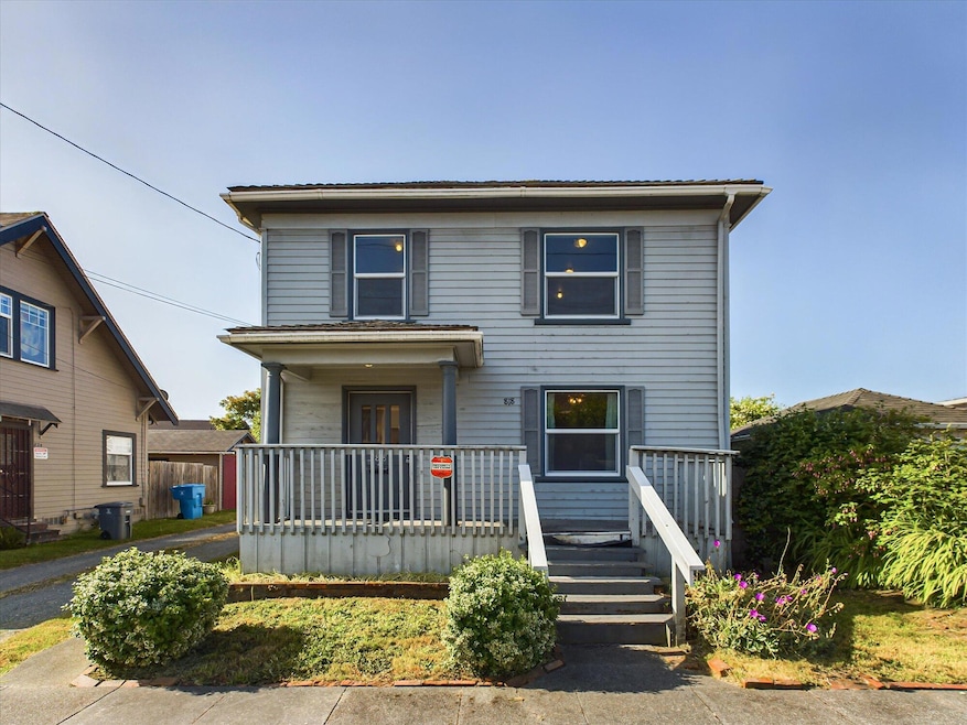 01-818 15th Street Eureka-301