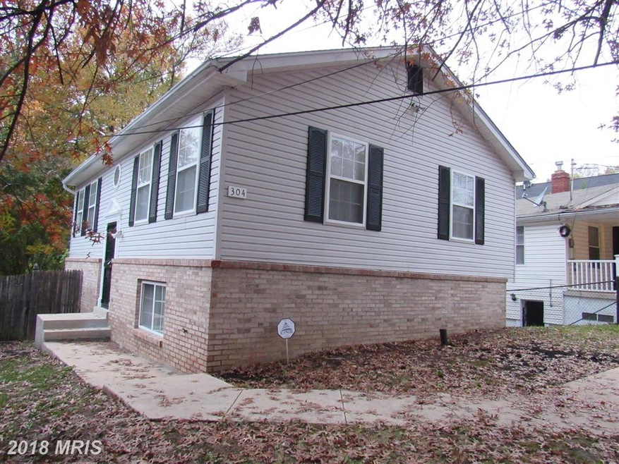 304 Goldleaf Ave, Capitol Heights, MD 20743 - photo 1