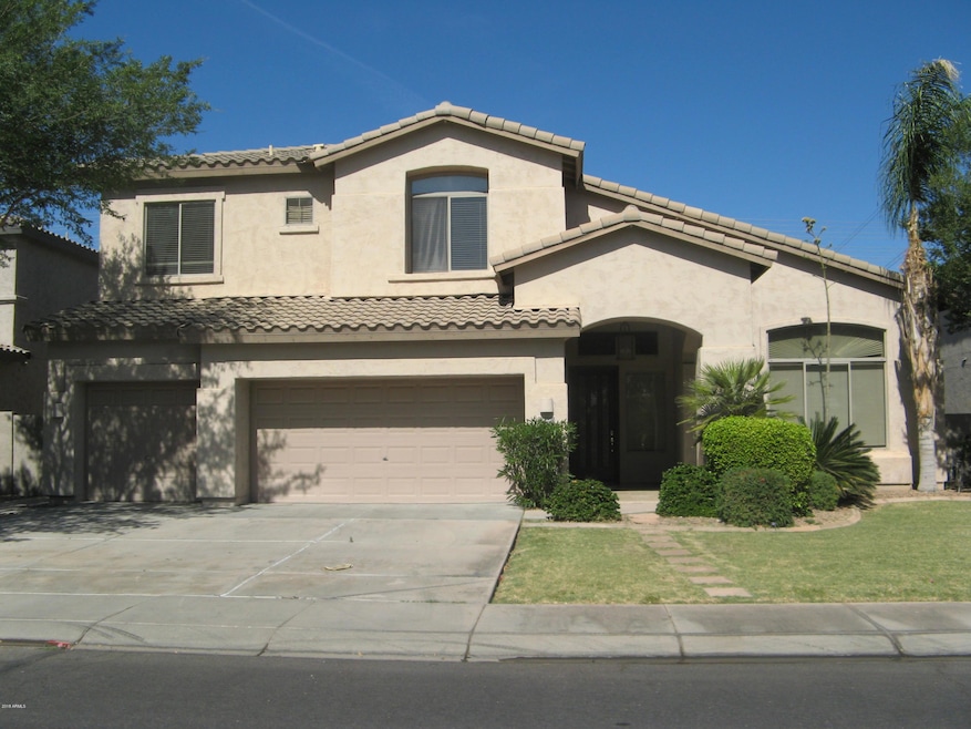 352 N Brett St, Gilbert, AZ 85234 - photo 1