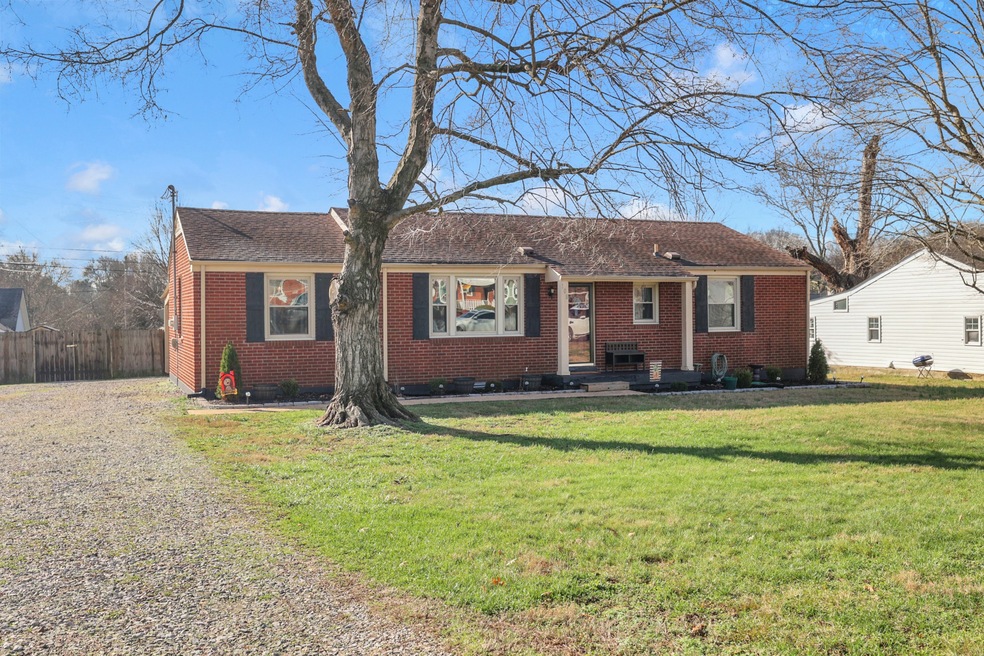 108 Darden Place, Columbia, TN 38401 - photo 1