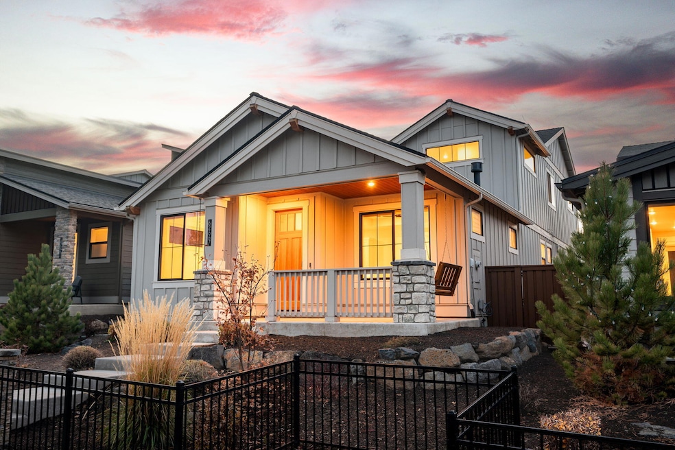 62667 Mcclain Dr, Bend, OR 97701 - photo 1