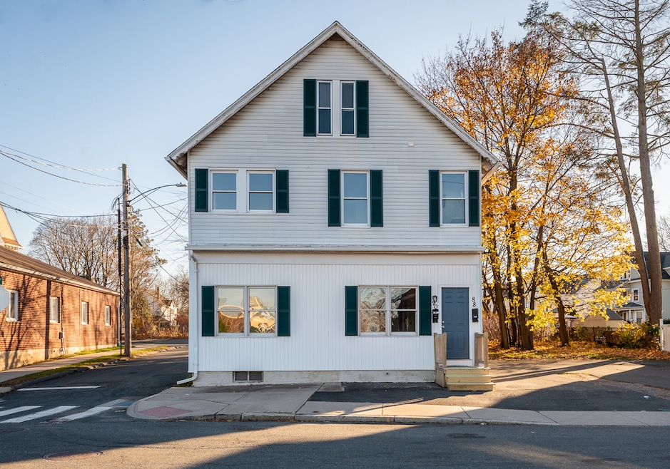 88 High St, Enfield, CT 06082 - photo 1