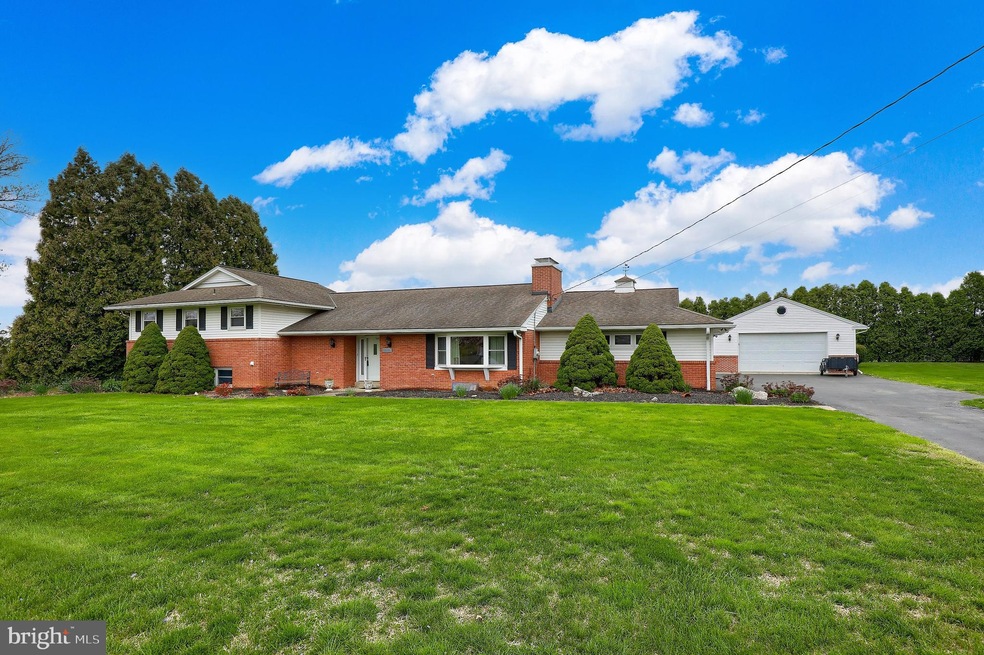 3943 Locust Grove Rd, Columbia, PA 17512 - photo 1