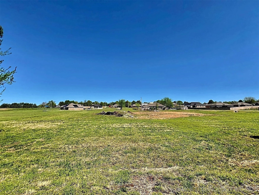 17530 W Tray, Tahlequah, OK 74464 - photo 1