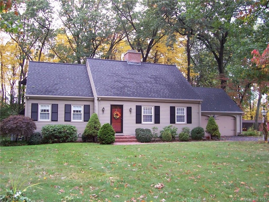 Welcome to 85 Woodland Drive
