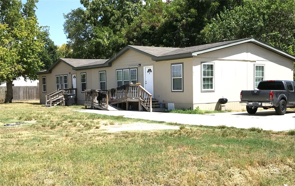 1074 South Ln unit A, Houston, TX 77088 - photo 1