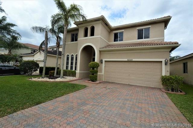 6249 SW 194th Ave, Fort Lauderdale, FL 33332 - photo 1