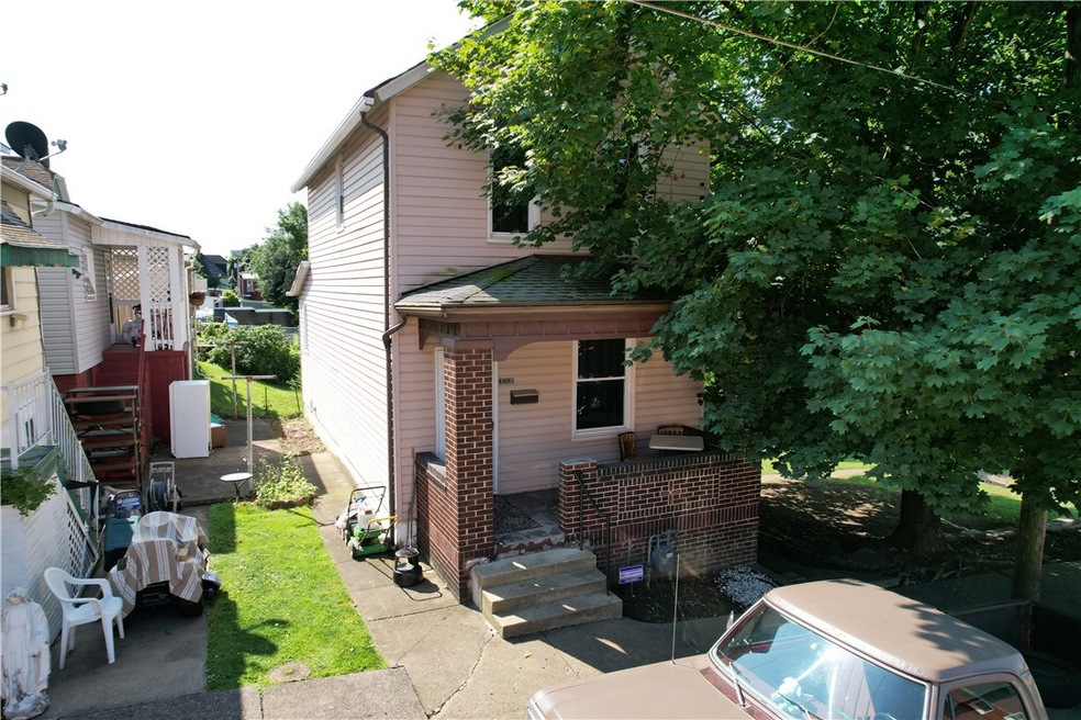 138 6th St, Midland, PA 15059 - photo 1