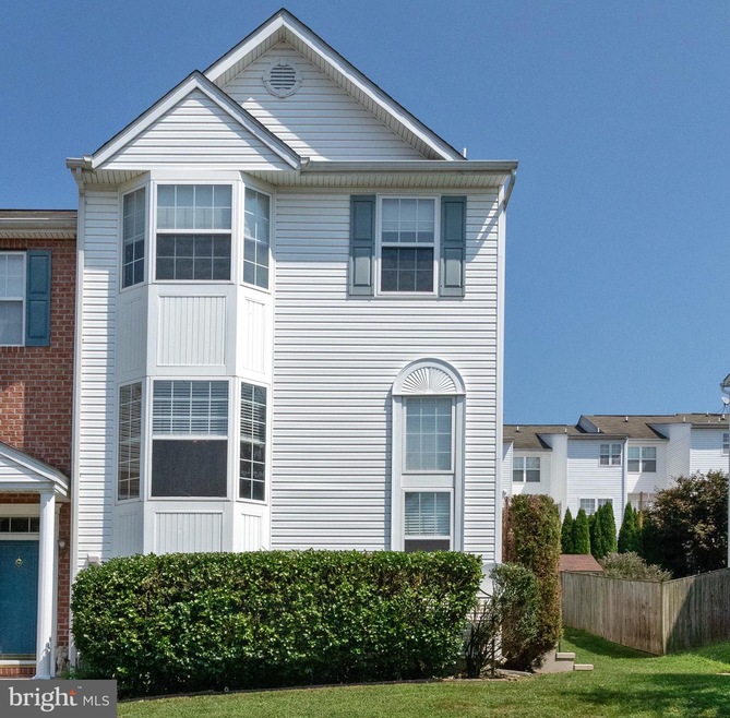 1110 Pennywort Cir, Sykesville, MD 21784 - photo 1