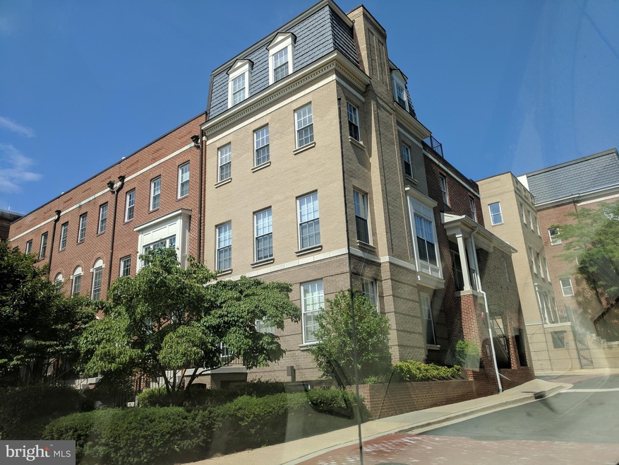 2411 20th St NW unit 12, Washington, DC 20009 - photo 1