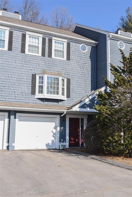 32 Stillwater Dr unit U114, Nashua, NH 03062 - photo 1