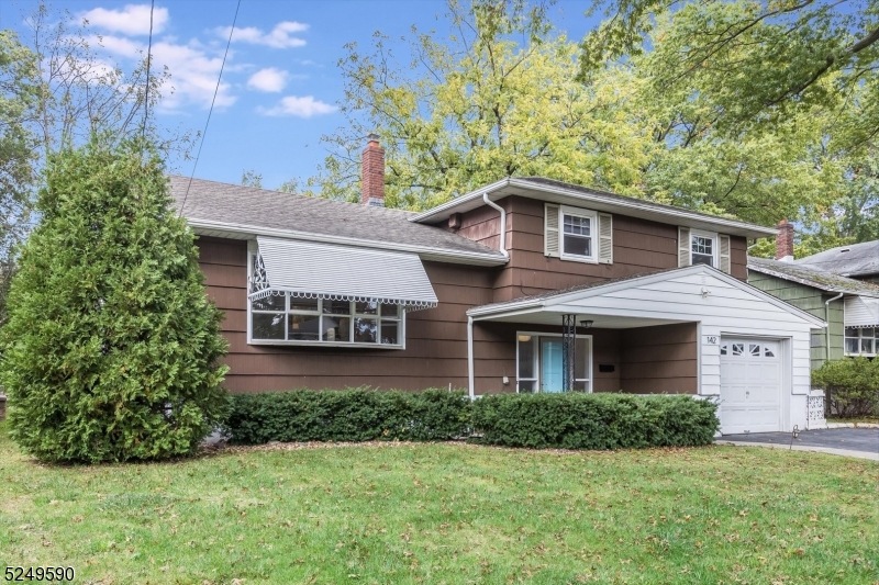 142 Byrd Ave, Bloomfield, NJ 07003 - photo 1