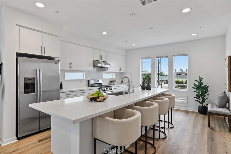 536 Caleigh Ln, Costa Mesa, CA 92627 - photo 1