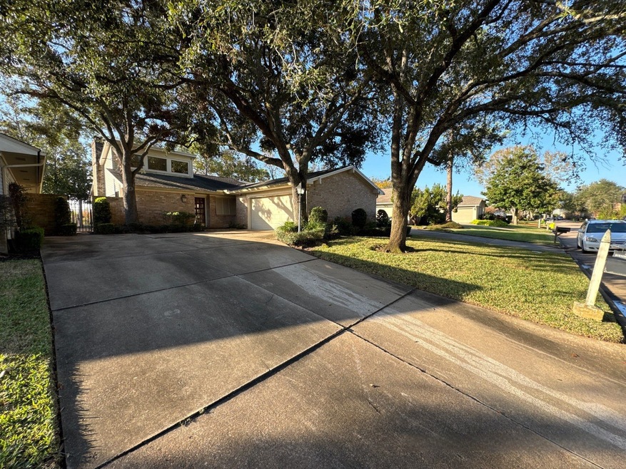 Sold • Co-Listing Agent