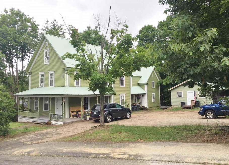 4 Pleasant St, Franklin, NH 03235 - photo 1
