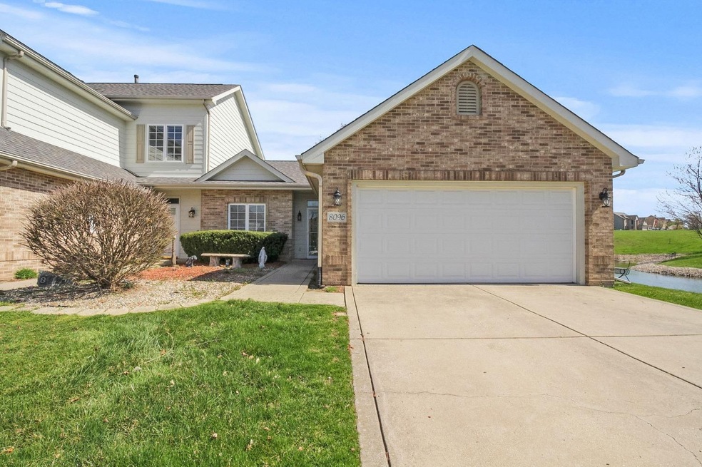 8096 Tuckaway Ct, Crown Point, IN 46307 - photo 1