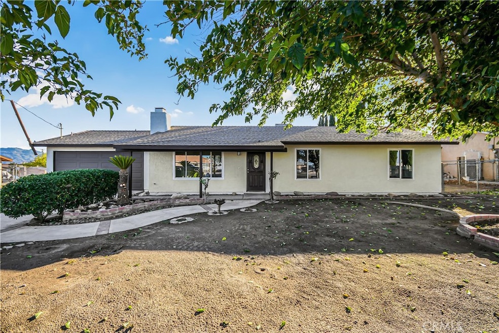 16395 Allthorn St, Hesperia, CA 92345 - photo 1